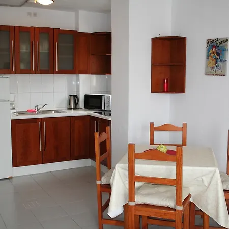 Torres De Yomely Apartment *