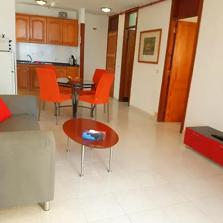 Torres De Yomely Apartment